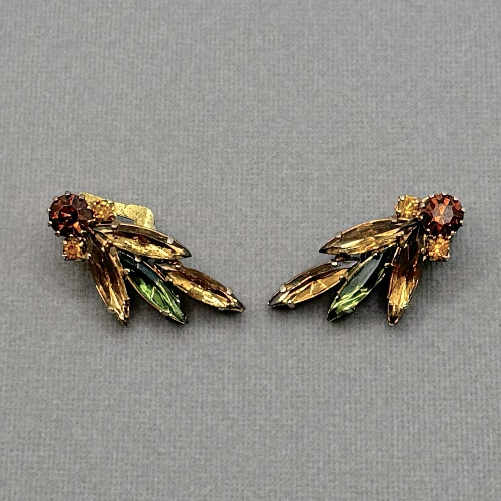 VINTAGE Austrian Crystal Clip-On Earrings